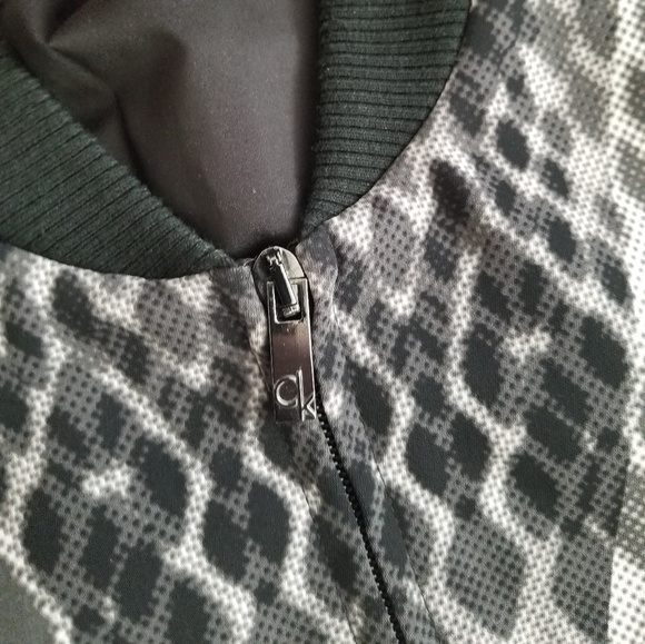 Calvin Klein light jacket size L - Picture 2 of 6